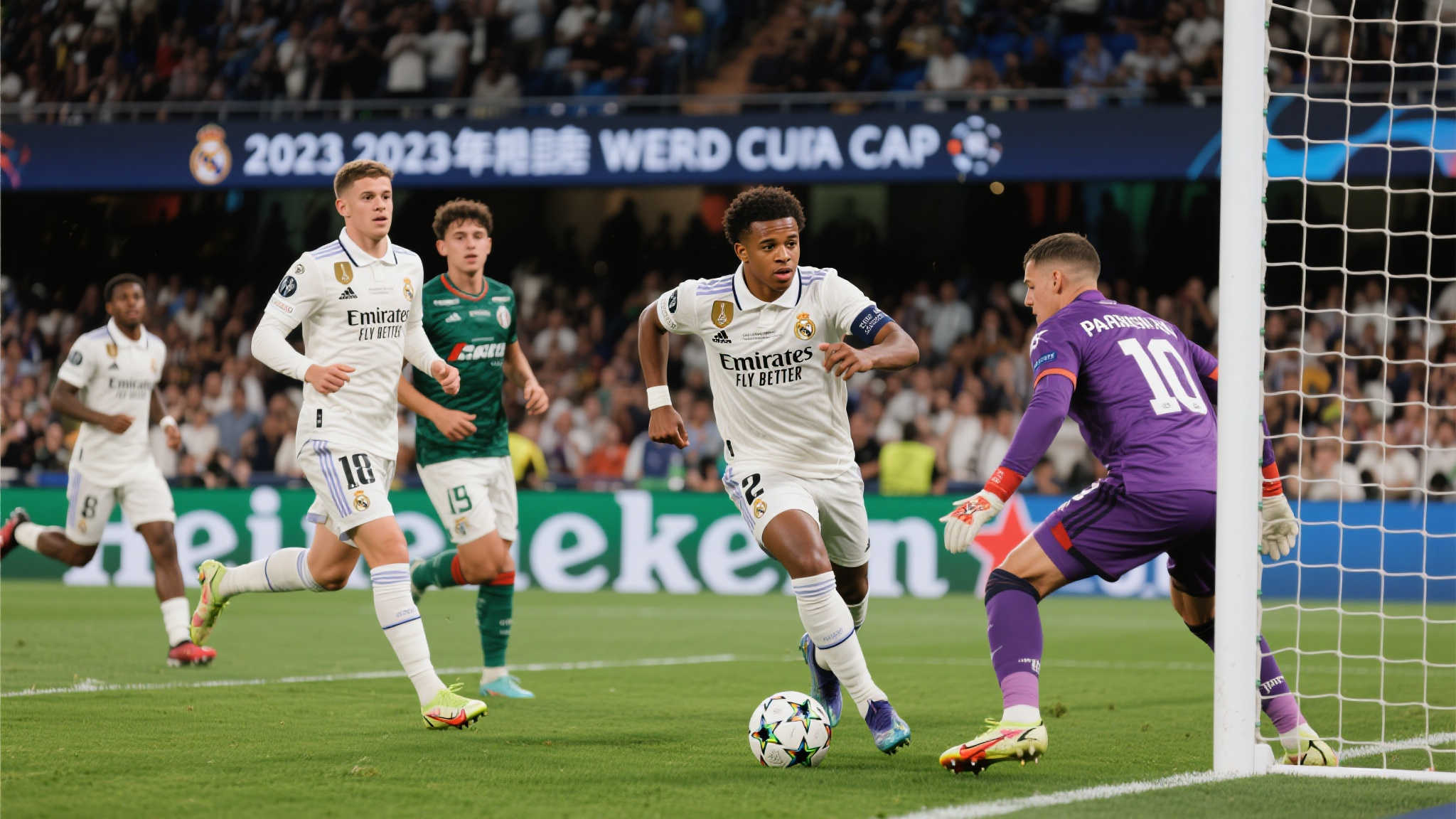 在2023年世俱杯赛场上，一场令人瞩目的战役震撼了